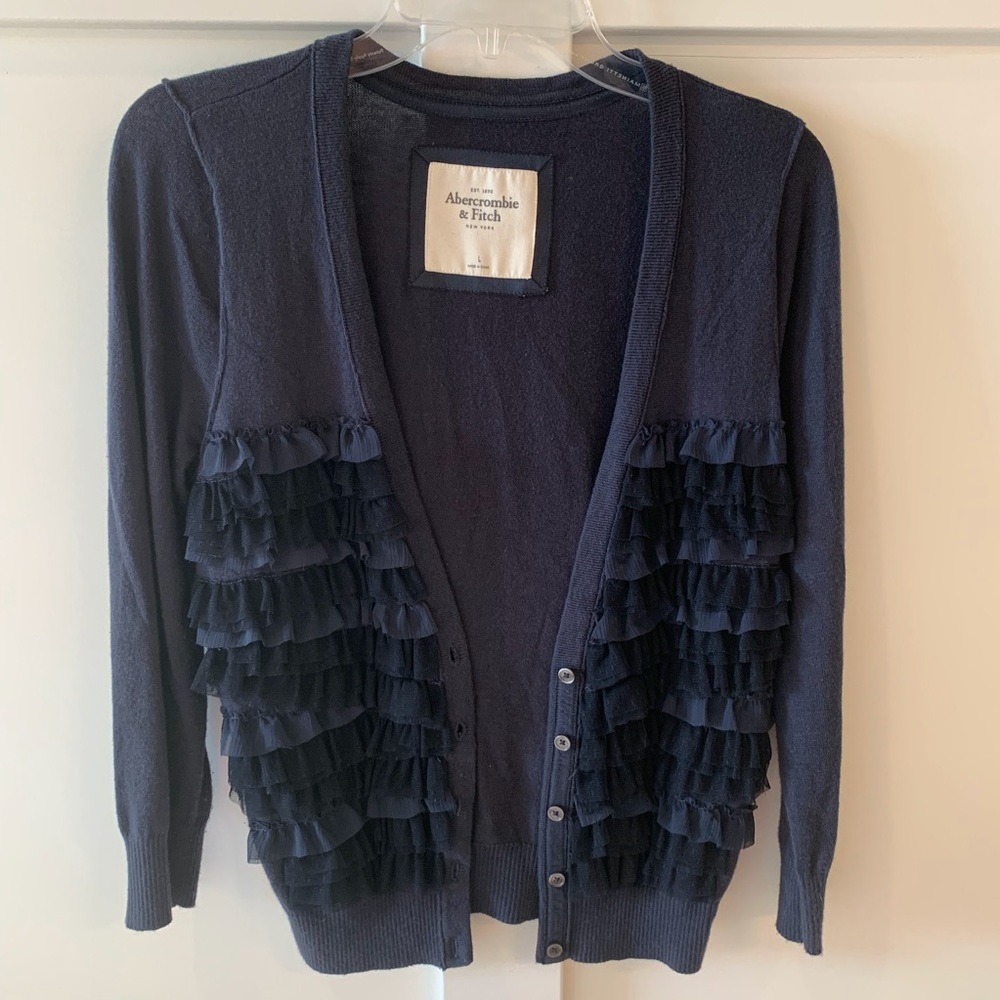 Abercrombie & Fitch | Ruffle Cardigan Sweater L